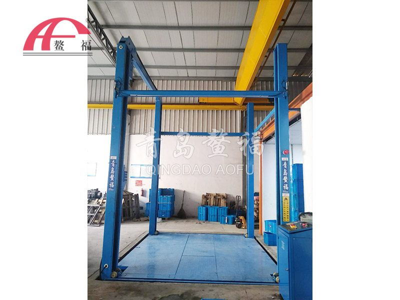 Pujiang freight elevator application case