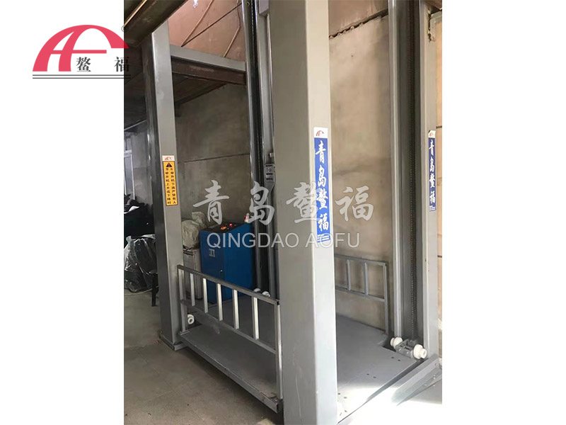 Chifeng freight elevator case