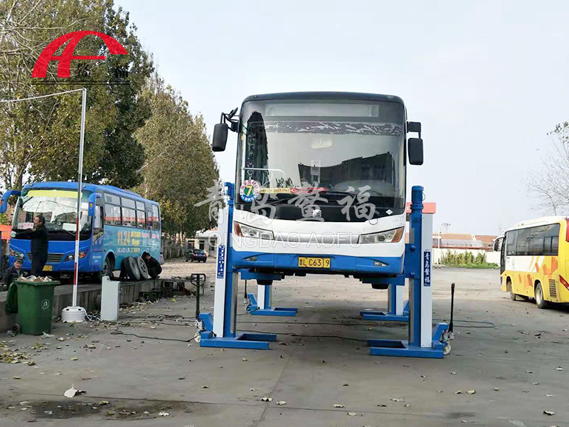 Rizhao bus repair shop lifting case