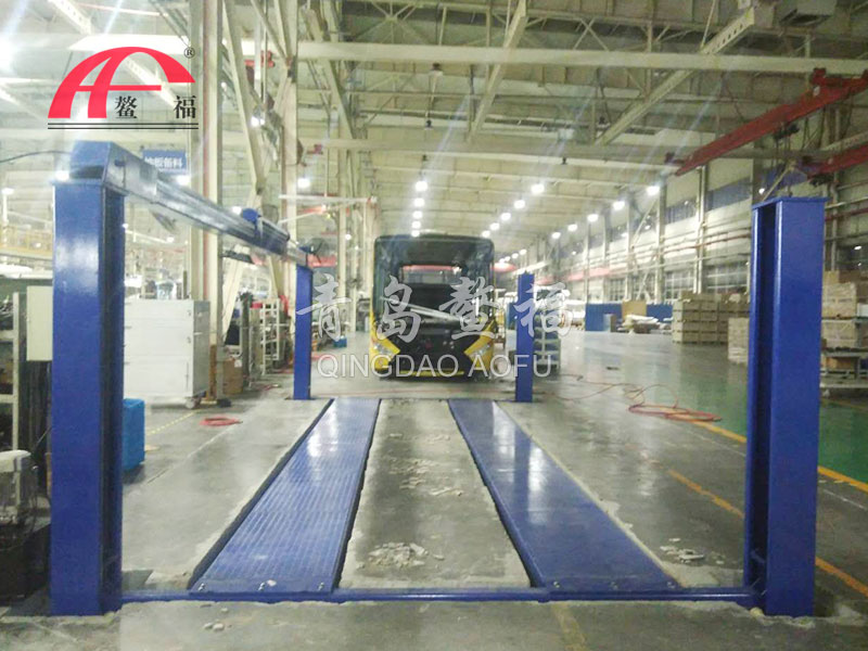 Wuxi Special Equipment Vehicle Co., Ltd. 12 ton four-column